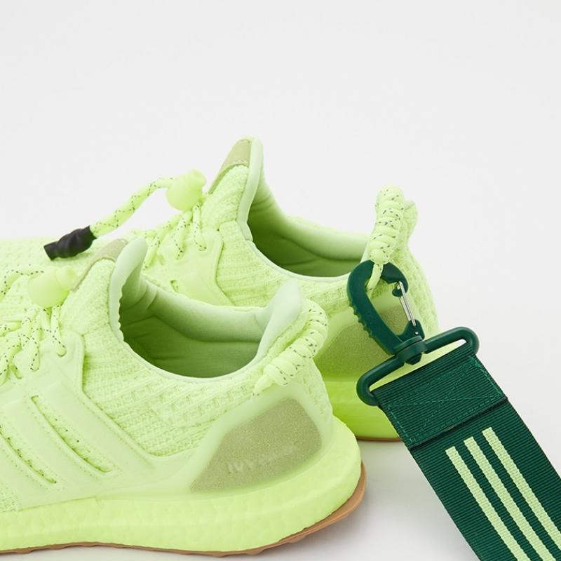 Giày Das Ivy Park x adidas UltraBoost 'Hi-Res Yellow'