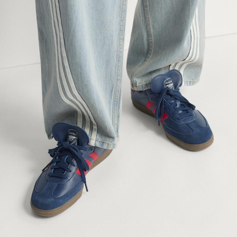 Giầy Adidas Samba “Arsenal” Navy Orange Red Colorway