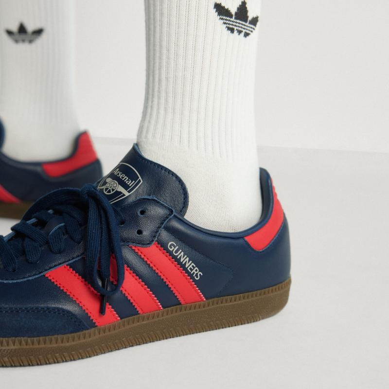 Giầy Adidas Samba “Arsenal” Navy Orange Red Colorway
