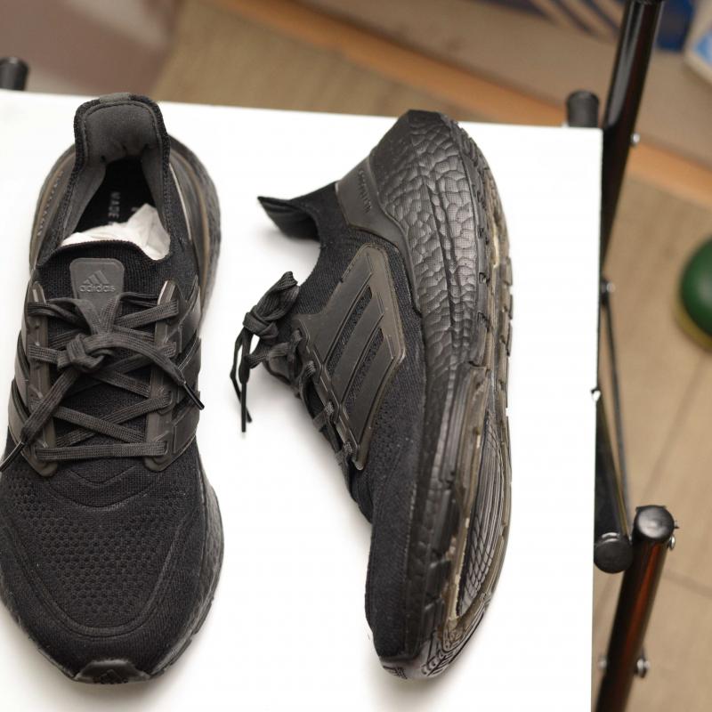 Giầy Adidas UltraBOOST Light - Black / Black