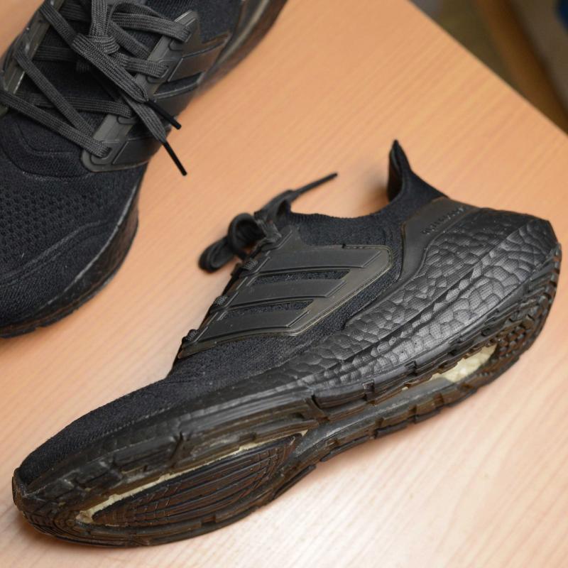 Giầy Adidas UltraBOOST Light - Black / Black