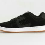 Giầy DC Manteca 4 S Shoes (black/white/gum)