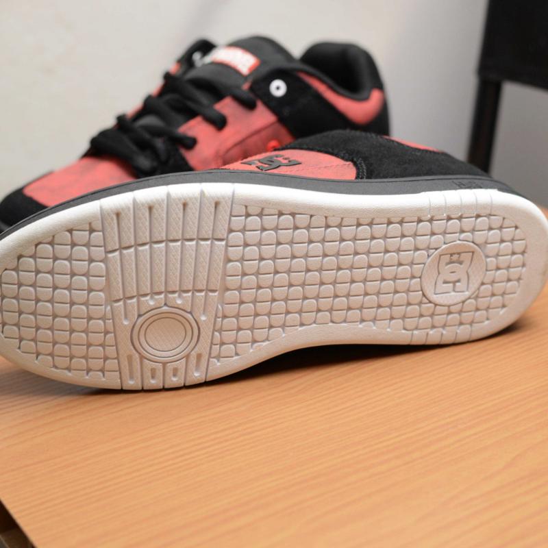 Giầy Tenis DC Shoes X Marvel Deadpool Manteca 4