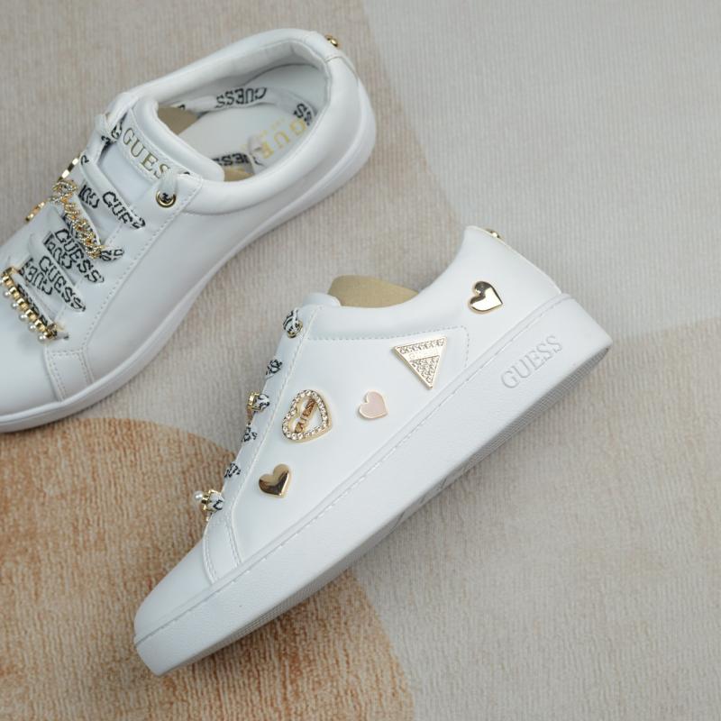 Giầy Guess Sneaker