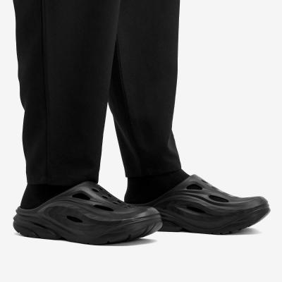 Sục Chạy Bộ Hoka Ora Recovery Mule " Triple Black"