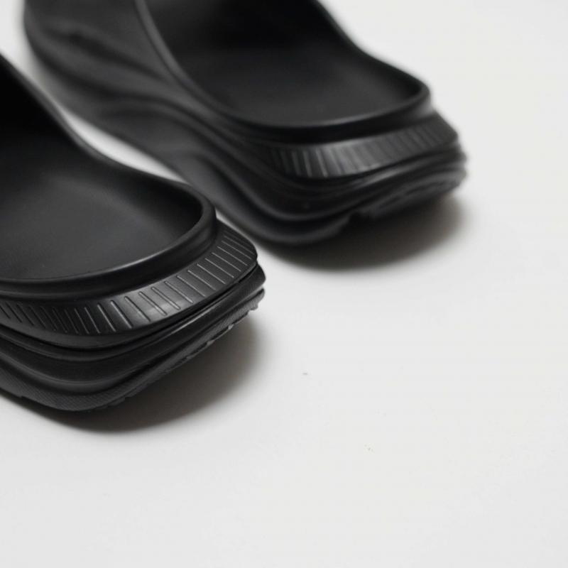 Dép Chạy Bộ HOKA Black Ora Recovery Slide 3