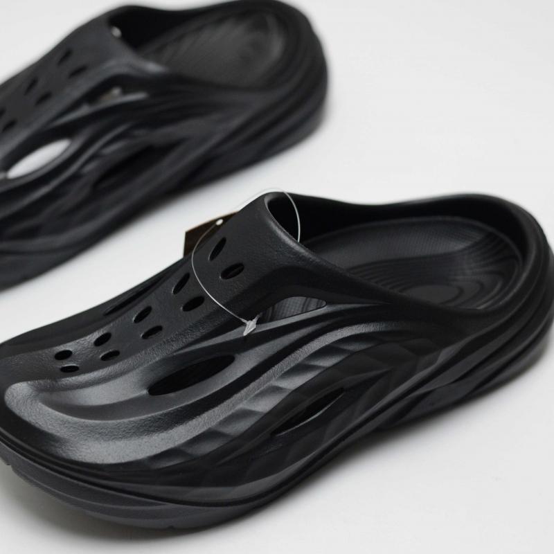 Sục Chạy Bộ Hoka Ora Recovery Mule " Triple Black"