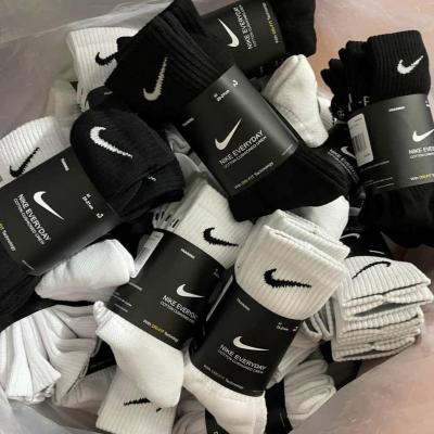 Tất Vớ Thể Thao Nike Dri-fit Everyday - Trắng Cổ Cao/ 3 Đôi