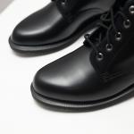 Giầy Dr Martens Chucka