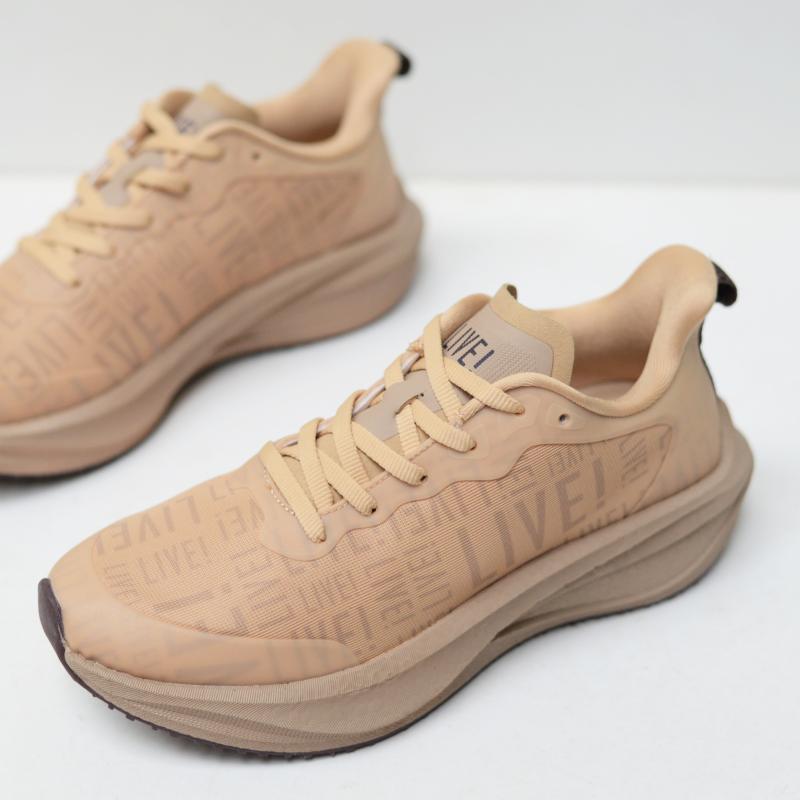 Giầy Tenis Boost Live! Brown