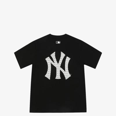 Áo thun cổ tròn ngắn tay White New York Monogram