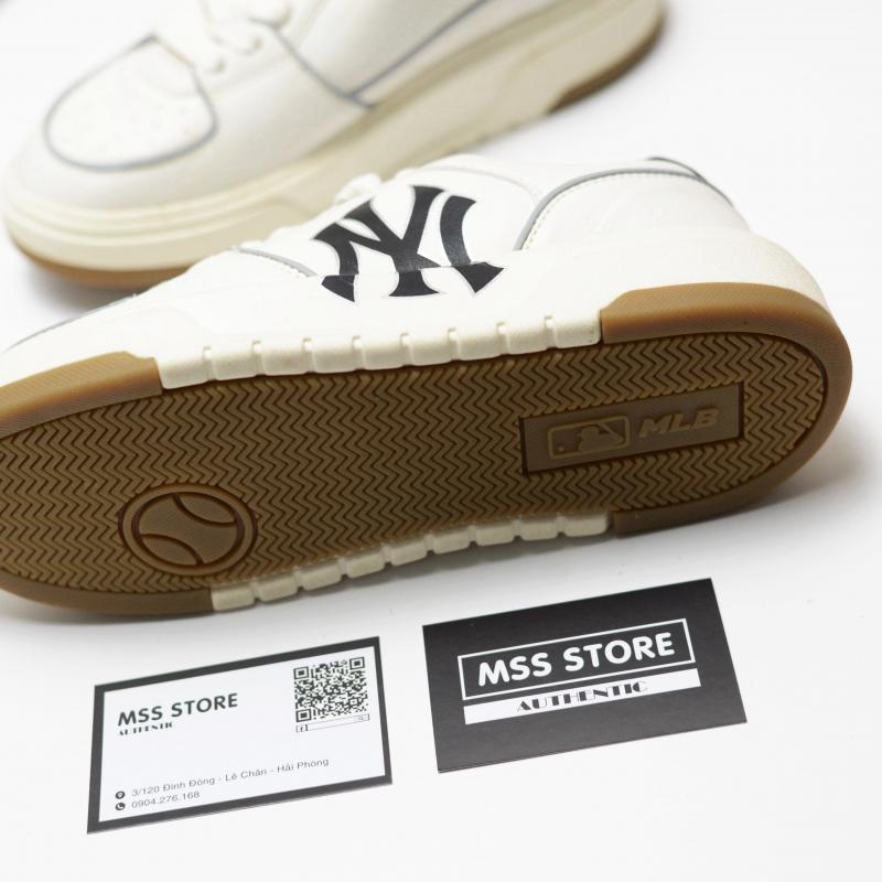 Giày MLB Chunky Liner Low New York Yankees Ivory
