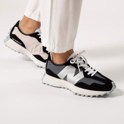 Giày New Balance Wmns 327 ‘Black White’