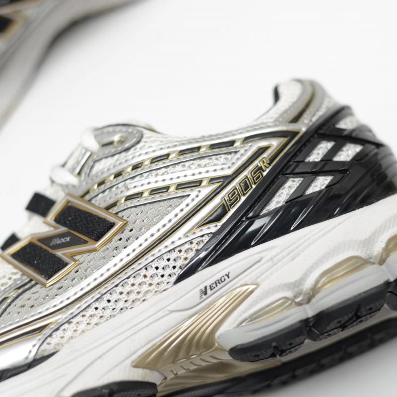 Giày New Balance 1906R ‘White Gold’