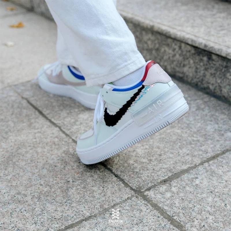 Giầy Nike Wmns Air Force 1 Shadow SE 'Pixel Swoosh