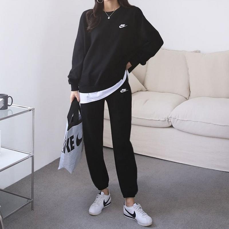 Áo Nỉ Nike Club Swoosh Crew Sweatshirt - Đen