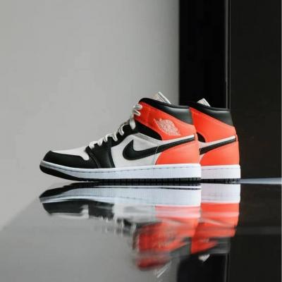 Giầy Nike Air Jordan 1 Mid SE 'Newsprint'