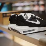 Giày Nike Air Max Dawn ‘Black White’