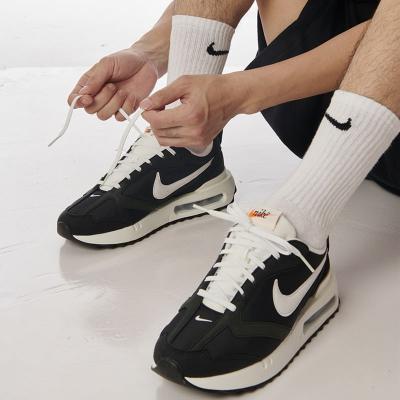 Giày Nike Air Max Dawn ‘Black White’