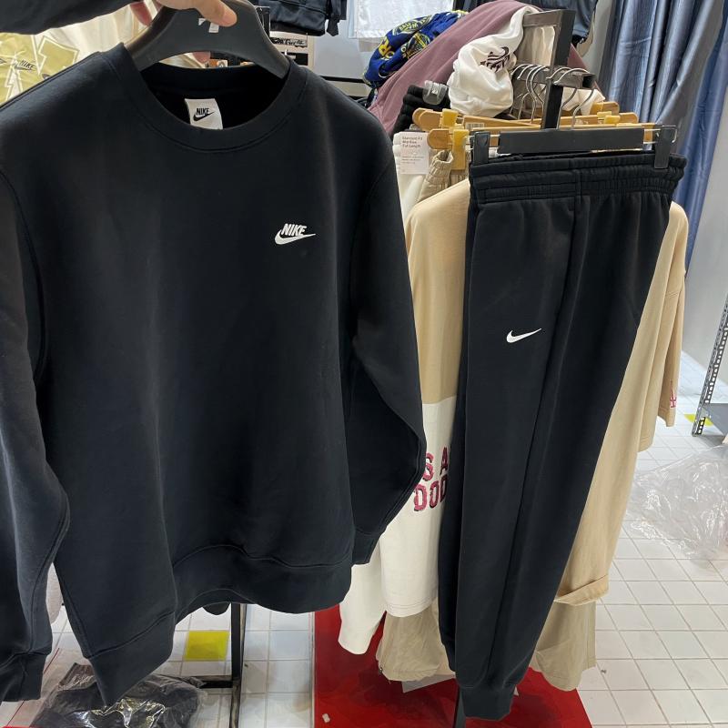 Áo Nỉ Nike Club Swoosh Crew Sweatshirt - Đen