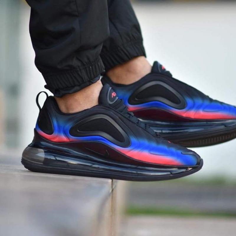 Giầy Nike Air Max 720 "Flash Crimson & Racer Blue"