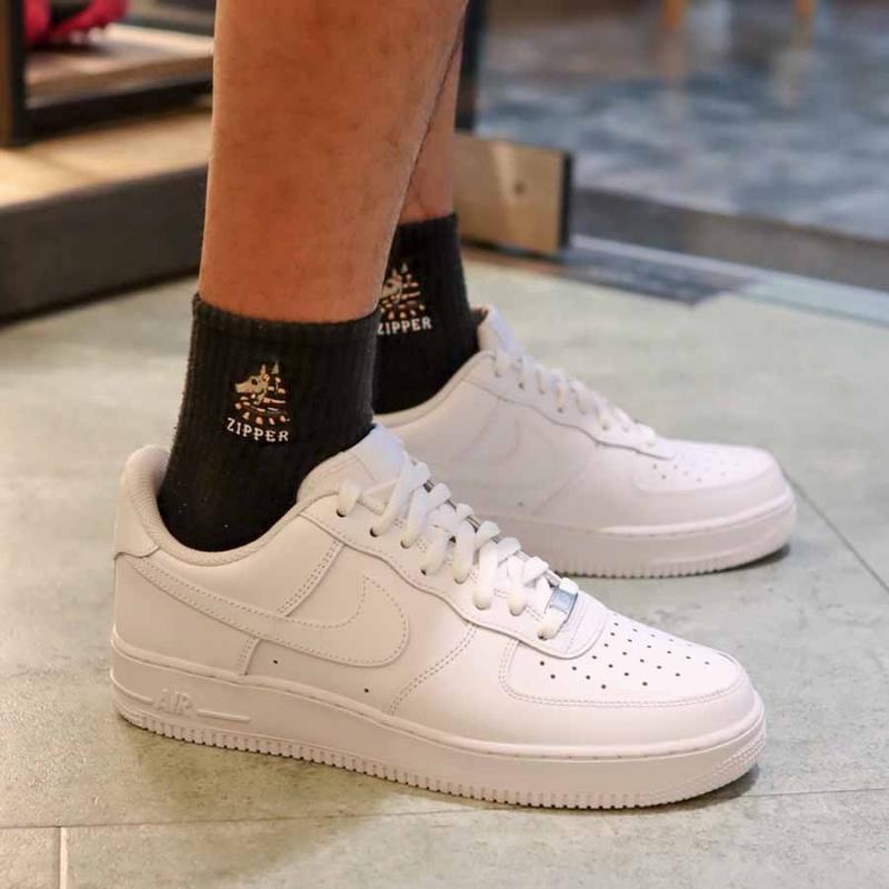 Giày Nike Air Force 1 07 'Triple White'