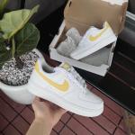 Giầy Nike Womens WMNS Air Force 1 Low White Yellow