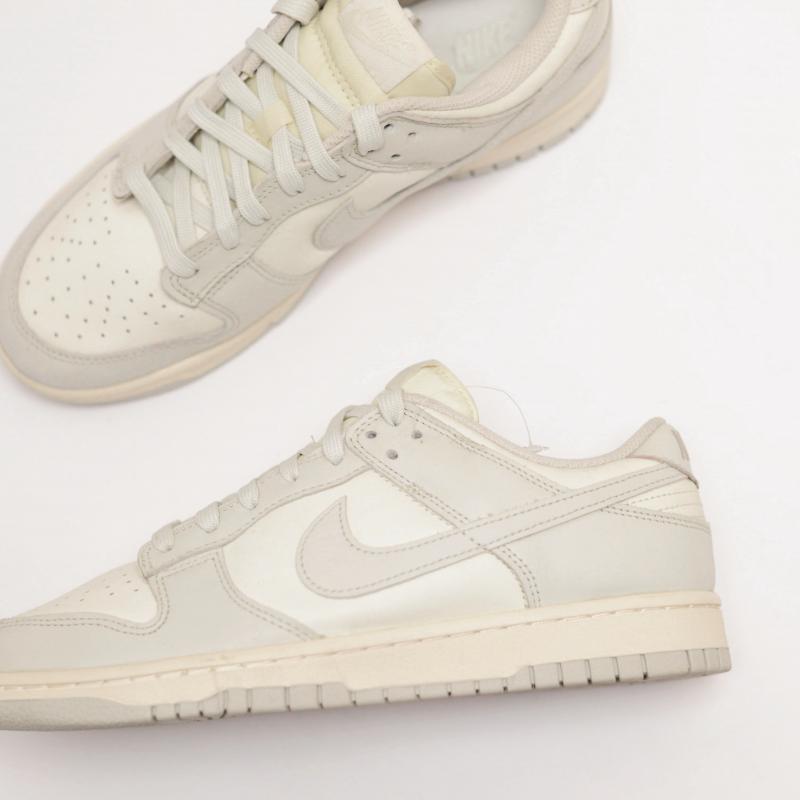 Giày Nike Wmns Dunk Low 'Light Bone'
