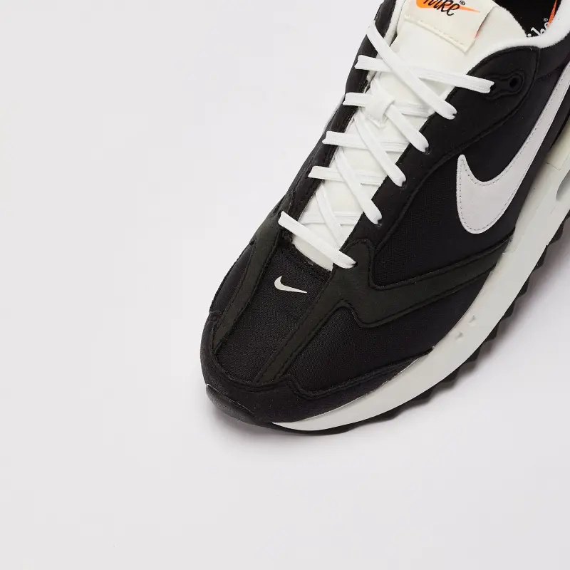 Giày Nike Air Max Dawn ‘Black White’