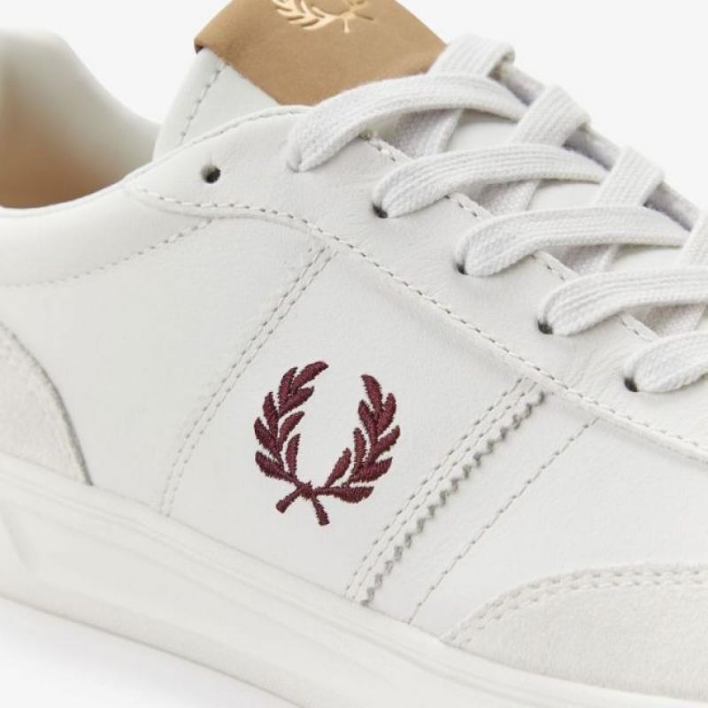 Giầy Fred Perry B400 Leather And Seude Trainer In White