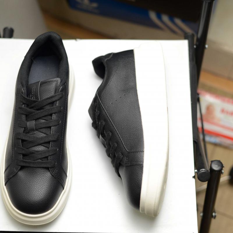 Giầy Pull&Bear Sneaker