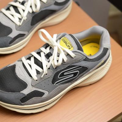 Giầy chạy Skechers Go Run Ultra Light