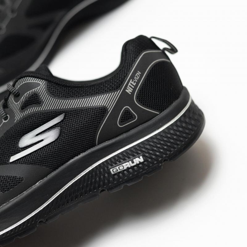 Giày Skechers GO RUN Consistent Fleet Rush