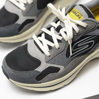 Giầy Skechers GO RUN Consistent 2.0 Retro Runner V1