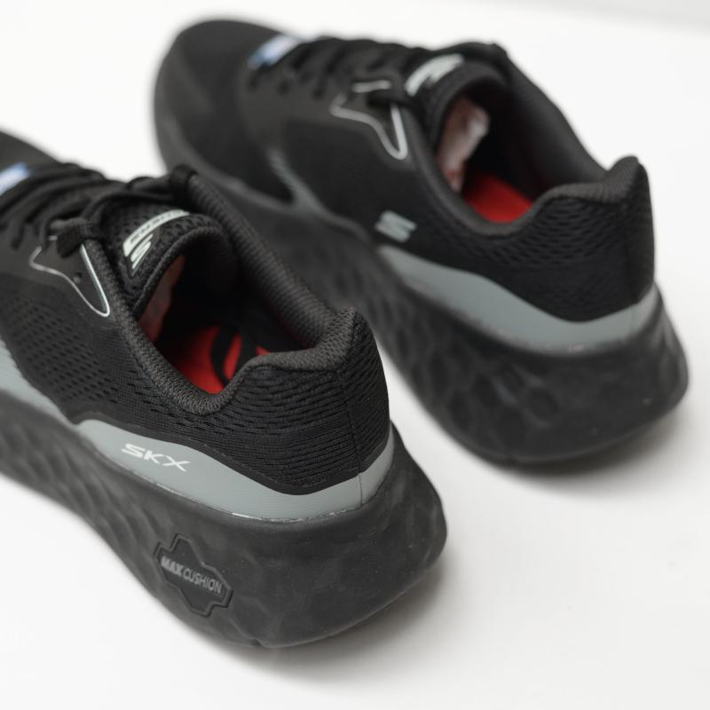 Giầy Skecher Go Run Black