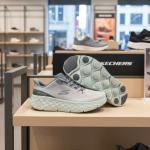 Giầy Skechers Slip-ins Max Cushion