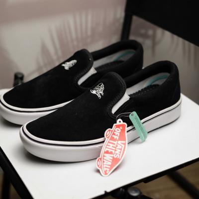 Giầy Vans Comfycush Slip-on Shoes (SIXTY SIXERS BLACK TRUE WHITE)