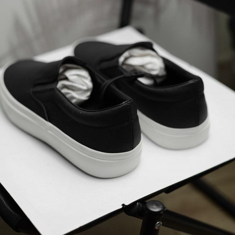 Giày Slip-On Zara Trainers - Black